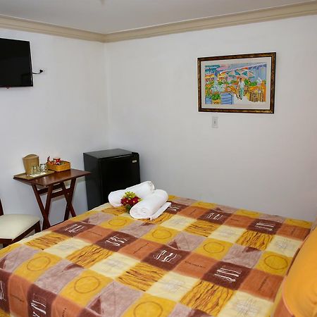 Hotel Los Jardines Santiago De Los Caballeros Buitenkant foto